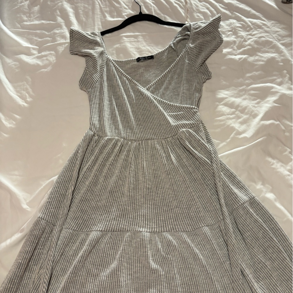 Elegant Gray Striped Dress